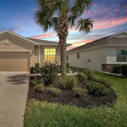 Buy this 3 bed house on 7886 Timberview Loop in Pasco County, FL 33545