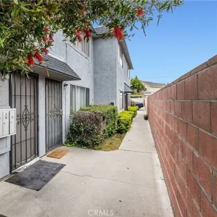 Image 7 - 1654 Stanley Avenue, Long Beach, CA 90804, USA - House for sale