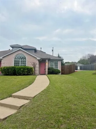 Rent this 3 bed house on 298 Idle Creek Lane in DeSoto, TX 75115