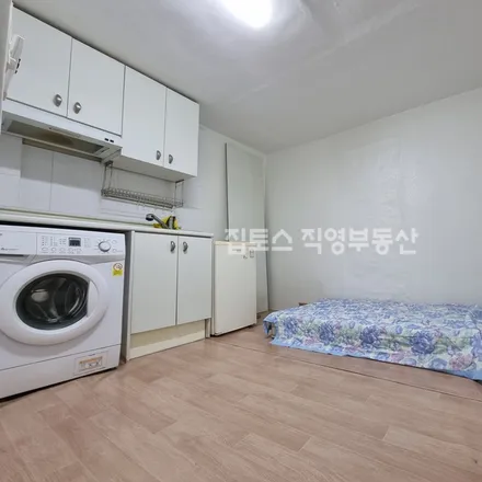 Image 2 - 서울특별시 동작구 사당동 1016-12 - Apartment for rent