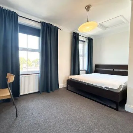 Image 4 - Royal College Street, London, NW1 0QS, United Kingdom - Apartment for rent