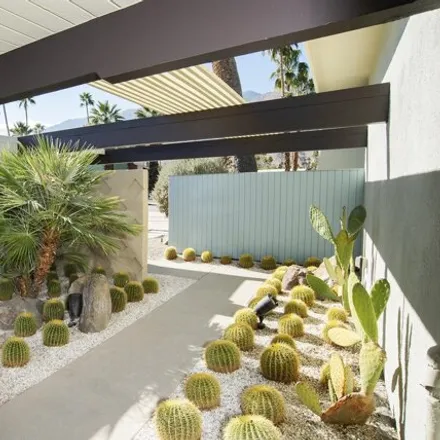 Image 4 - 1868 Caliente Road, Palm Springs, CA 92264, USA - House for sale