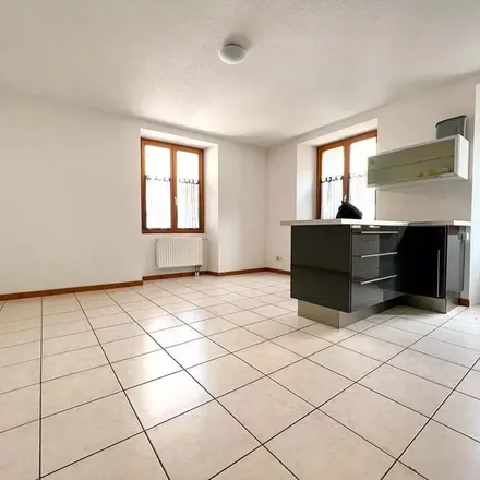 Image 7 - 3 Rue de l'Hôtel de Ville, 68500 Guebwiller, France - Apartment for rent