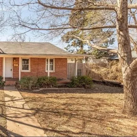 Rent this 3 bed house on Boston & 24th in Boston Avenue, Lubbock