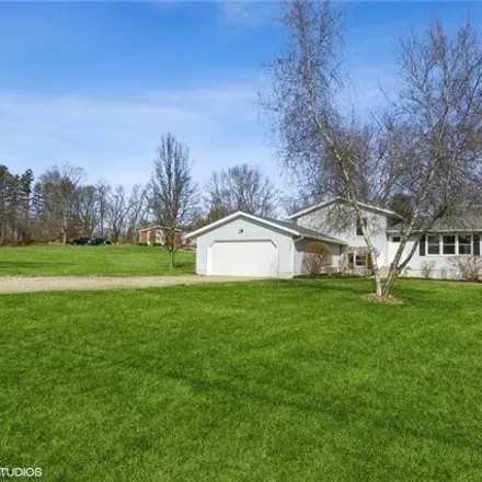Buy this 3 bed house on 139 Hale Drive in Streetsboro, OH 44241