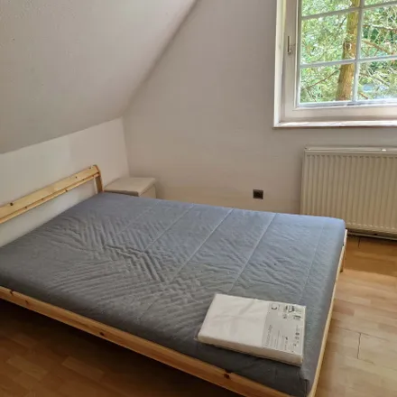 Rent this 5 bed apartment on Gottfried-Arnold-Weg 6 in 14089 Berlin, Germany