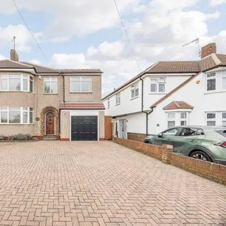 Image 1 - Hail & Ride Cleeve Park School, Bexley Lane, London, DA14 4JN, United Kingdom - Duplex for sale