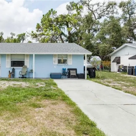 Rent this 2 bed house on Briarwood Road in Venice Gardens, Sarasota County