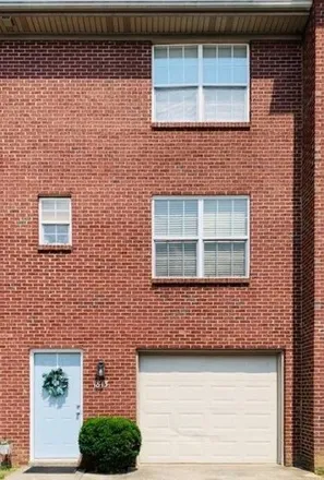 Rent this 2 bed townhouse on 1813 Ellison Place in Lexington, KY 40544