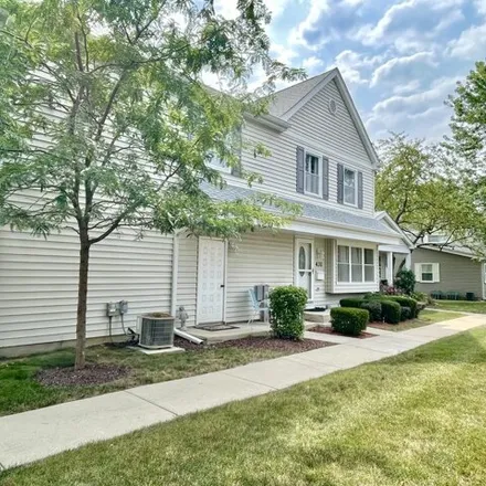 Rent this 2 bed house on 498 Lear Court in Schaumburg, IL 60194