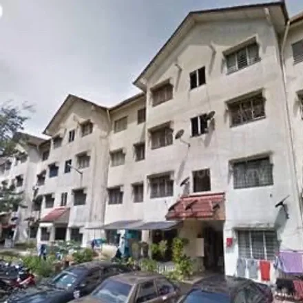 Rent this 2 bed apartment on Jalan Tanjung Jinti 28/19 in Section 28, 47650 Shah Alam