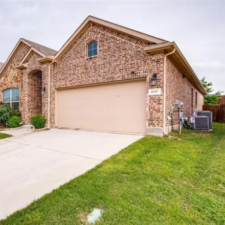 Image 2 - 10383 Georgetown Place, McKinney, TX 75071, USA - House for rent