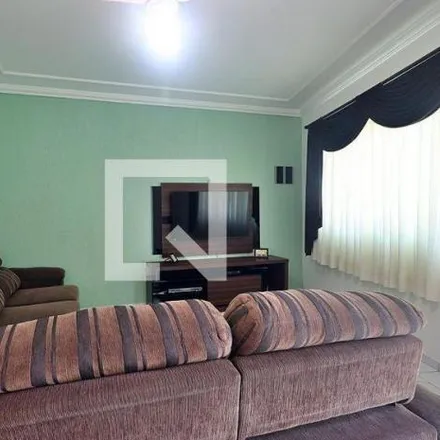 Buy this 3 bed house on Rua Constanti Castellani in Jardim Rina, Santo André - SP