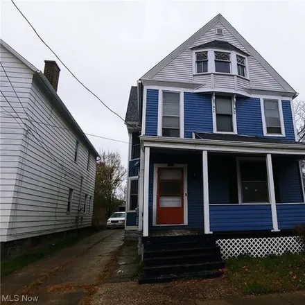 Buy this 4 bed house on 1398 East 45th Street in Cleveland, OH 44103