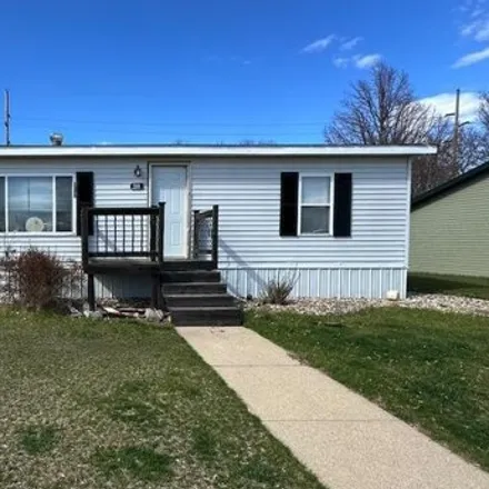 Buy this studio apartment on 1907 10th Avenue Southwest in Watertown, SD 57201
