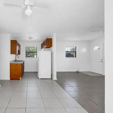 Image 7 - 1240 Jones Street, Titusville, FL 32796, USA - Apartment for rent