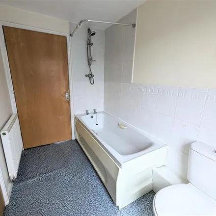 Rent this 2 bed apartment on Mallard Close in Heckmondwike, WF16 0NE