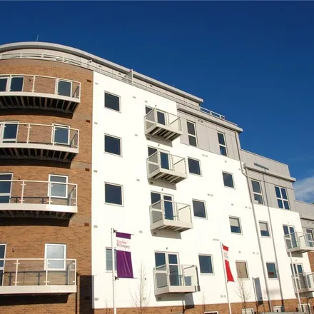 Rent this 1 bed apartment on Austen House in Station View, Guildford