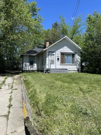 Buy this 3 bed house on Beaver Avenue in Flint, MI 48503