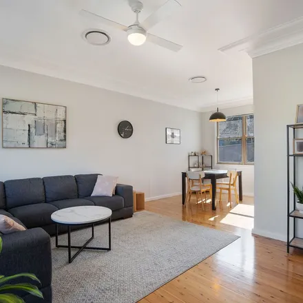 Image 9 - Grayson Avenue, Kotara NSW 2289, Australia - Apartment for rent