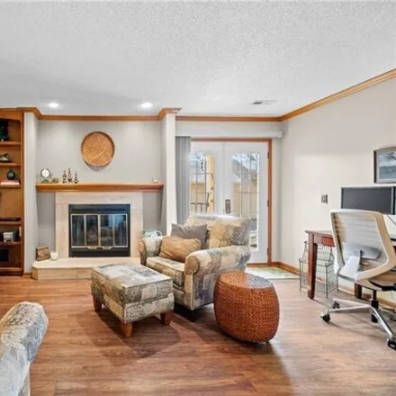 Image 7 - Wyndham House, 1209 50th Street, West Des Moines, IA 50265, USA - Condo for sale