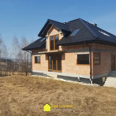 Buy this studio house on Juliusza Słowackiego 11 in 32-400 Myślenice, Poland