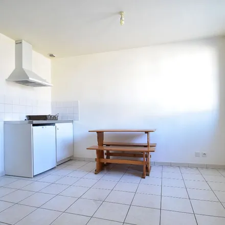 Rent this 2 bed apartment on 1658 Route de l'Embranchard in 49160 Longué-Jumelles, France