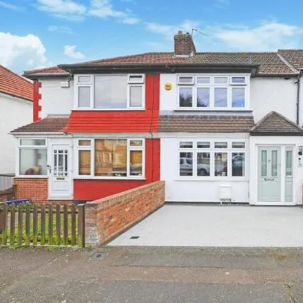 Buy this 3 bed house on Avondale Close in Loughton, IG10 3DQ