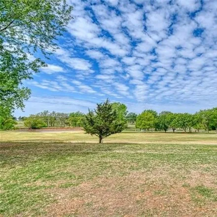Image 2 - Brent Bruehl Memorial Golf Course, Park Road, Purcell, OK 73080, USA - House for sale