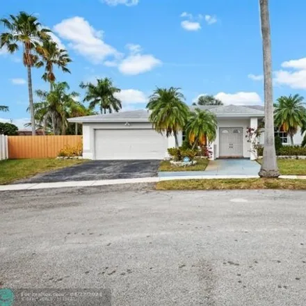 Image 1 - 16753 Golfview Drive, Weston, FL 33326, USA - House for sale