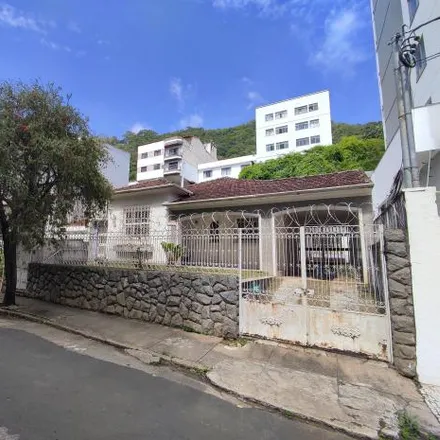 Buy this 5 bed house on Rua Vilela Filho in Jardim Santa Helena, Juiz de Fora - MG