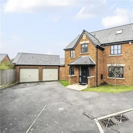 Buy this 5 bed house on Brimble Hill in Wroughton, SN4 0RH