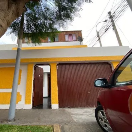 Image 1 - Calle Los Manglares, Chorrillos, Lima Metropolitan Area 15064, Peru - House for sale