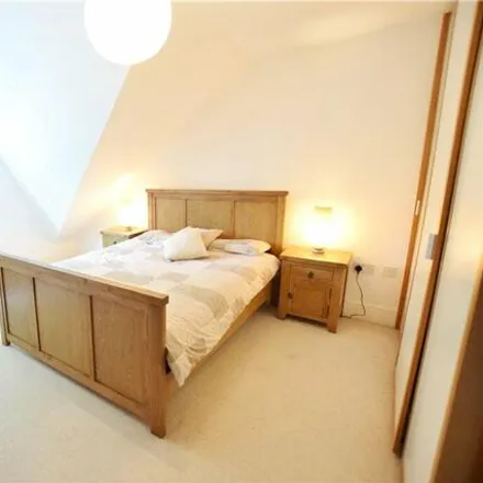 Image 5 - Windsor Court, Leeds, LS17 6SL, United Kingdom - Room for rent