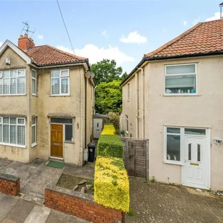 Buy this 3 bed duplex on 90 Lawn Road in Bristol, BS16 5BB
