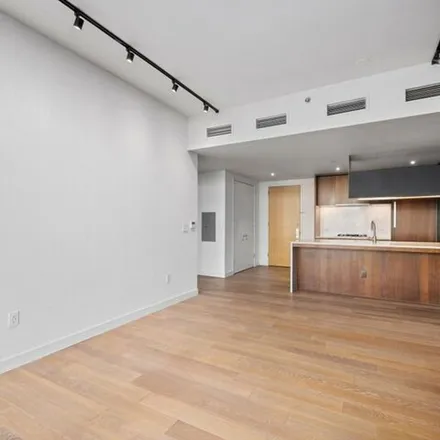 Image 3 - Corte, 44th Drive, New York, NY 11101, USA - Apartment for rent