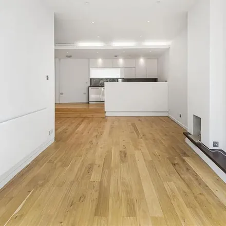 Rent this 3 bed apartment on 6 Fairhazel Gardens in London, NW6 3SG