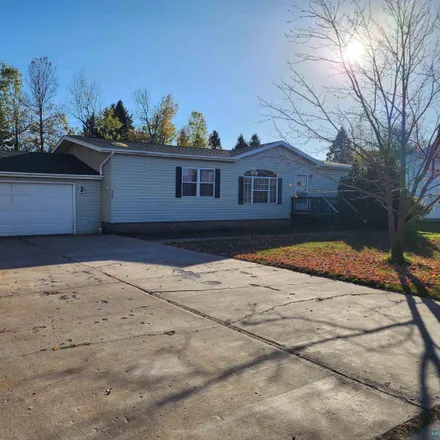 Buy this 3 bed house on 906 Slate Street in Cloquet, MN 55720