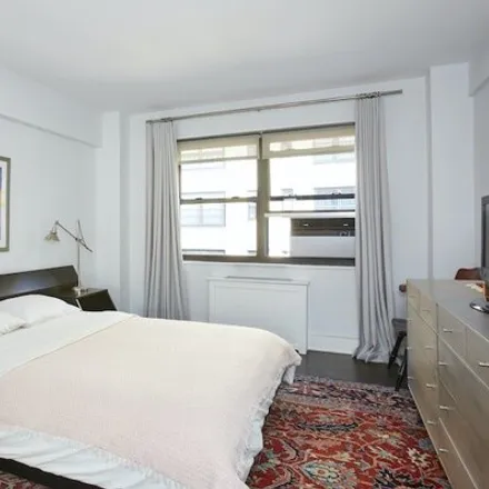 Image 3 - 11 East 87th Street, New York, NY 10128, USA - Apartment for sale