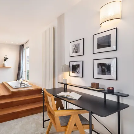 Rent this 2 bed apartment on Pavillon de la grille de Neuilly Ouest in Route de La Muette à Neuilly, 75116 Paris