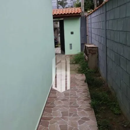 Buy this 2 bed house on Rua Quinze in Travessão, Caraguatatuba - SP