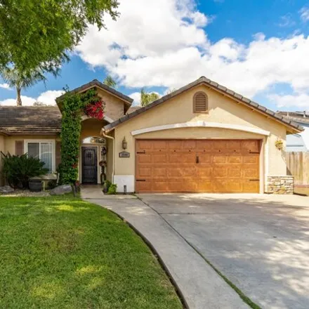 Buy this 3 bed house on 2508 West Cheryll Avenue in Porterville, CA 93257
