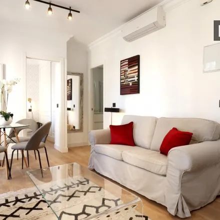 Rent this studio apartment on Madrid in Mercado Tirso de Molina, Calle de Doña Urraca
