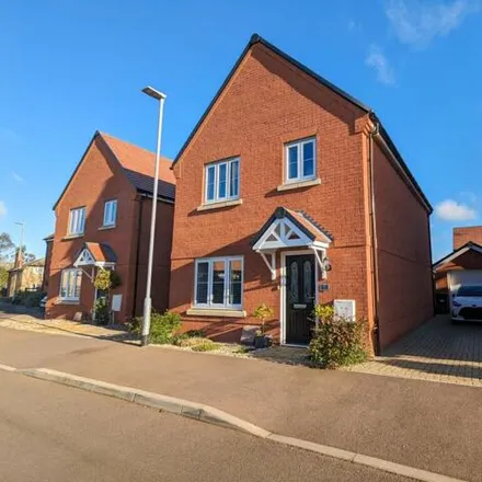 Buy this 3 bed house on unnamed road in Blunham, MK44 3FA