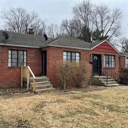 Rent this 2 bed house on 67 West Westfield Boulevard in Indianapolis, IN 46208