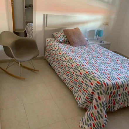 Rent this 5 bed apartment on Calle Pinzones in 10, 37005 Salamanca