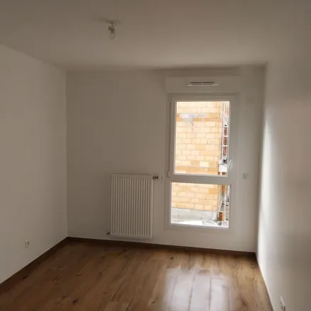 Rent this 3 bed apartment on 10 Rue de Biézin in 69680 Chassieu, France