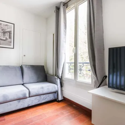 Image 7 - 26 Rue des Rigoles, 75020 Paris, France - Apartment for rent