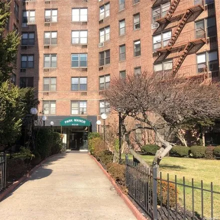 Image 6 - Park Manor, 67th Avenue, New York, NY 11375, USA - Condo for sale