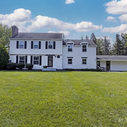 Buy this 4 bed house on 3530 Glenn Drive Southeast in Grand Rapids Charter Township, MI 49546